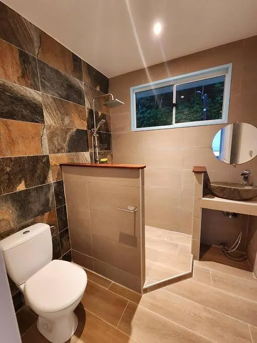 Duplex En Bord De Mer Fare Tahitea Pension Taputapuapea 別荘